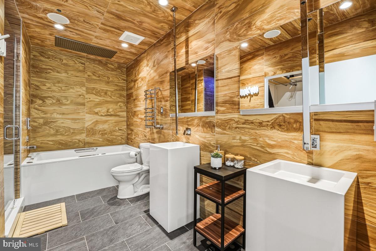 1700 KALORAMA RD NW #407, WASHINGTON, District Of Columbia 20009, 2 Bedrooms Bedrooms, ,2 BathroomsBathrooms,Residential,For sale,1700 KALORAMA RD NW #407,DCDC2232292 MLS # DCDC2232292