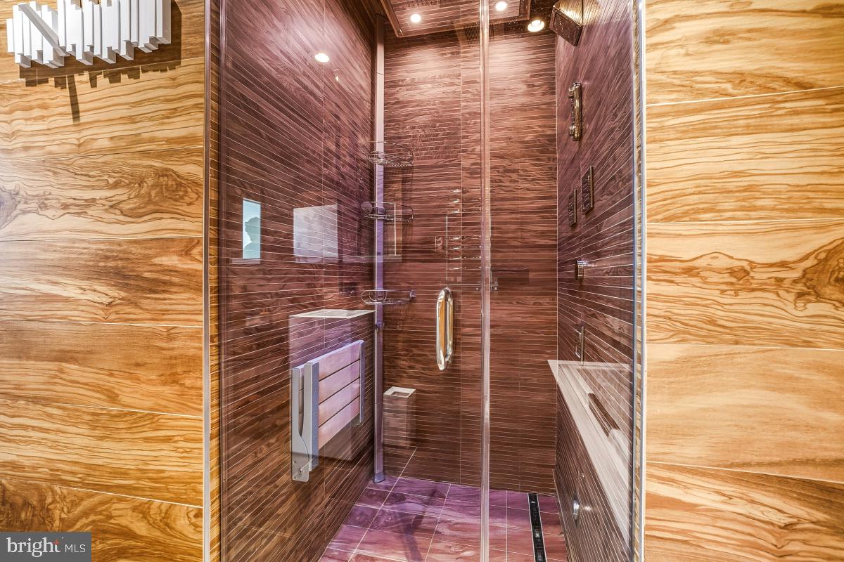 1700 KALORAMA RD NW #407, WASHINGTON, District Of Columbia 20009, 2 Bedrooms Bedrooms, ,2 BathroomsBathrooms,Residential,For sale,1700 KALORAMA RD NW #407,DCDC2232292 MLS # DCDC2232292