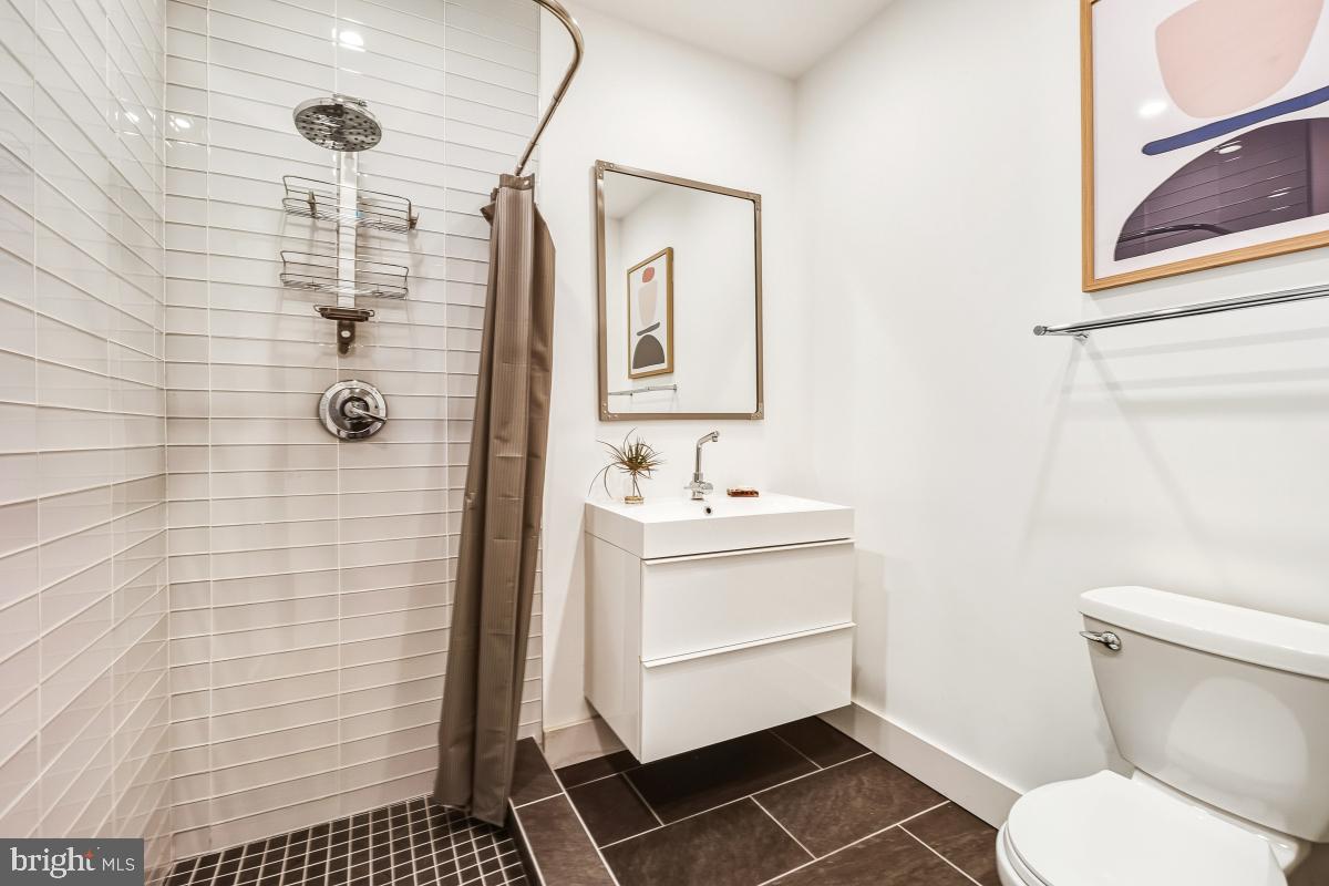 1700 KALORAMA RD NW #407, WASHINGTON, District Of Columbia 20009, 2 Bedrooms Bedrooms, ,2 BathroomsBathrooms,Residential,For sale,1700 KALORAMA RD NW #407,DCDC2232292 MLS # DCDC2232292