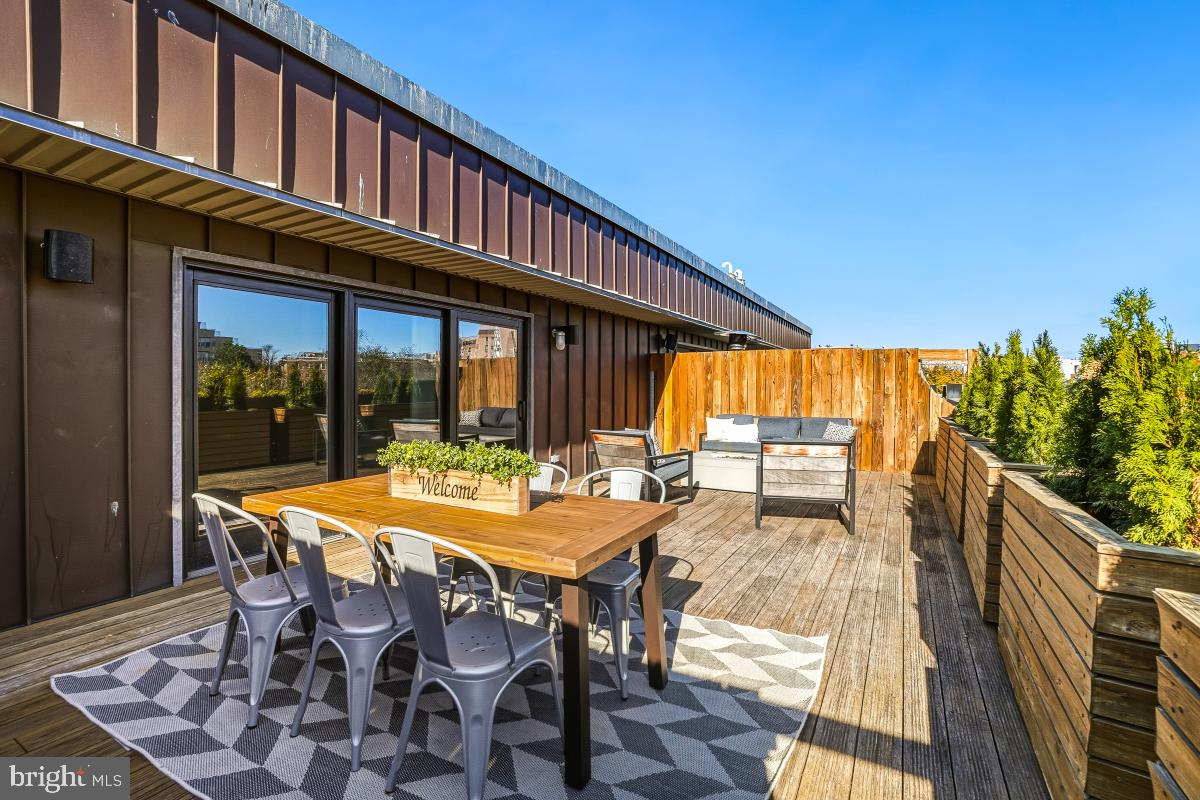 1700 KALORAMA RD NW #407, WASHINGTON, District Of Columbia 20009, 2 Bedrooms Bedrooms, ,2 BathroomsBathrooms,Residential,For sale,1700 KALORAMA RD NW #407,DCDC2232292 MLS # DCDC2232292