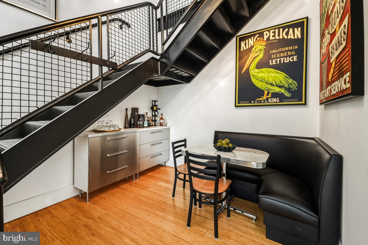 1700 KALORAMA RD NW #407, WASHINGTON, District Of Columbia 20009, 2 Bedrooms Bedrooms, ,2 BathroomsBathrooms,Residential,For sale,1700 KALORAMA RD NW #407,DCDC2232292 MLS # DCDC2232292