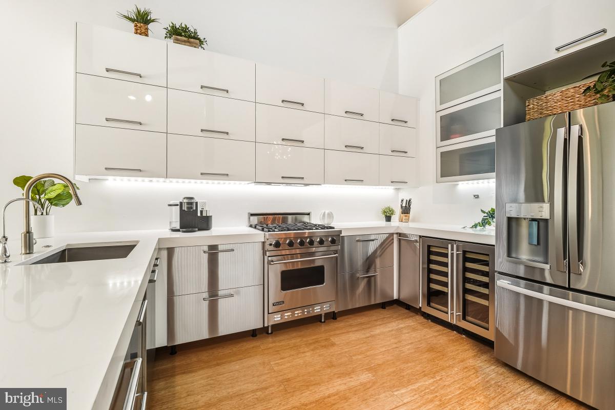 1700 KALORAMA RD NW #407, WASHINGTON, District Of Columbia 20009, 2 Bedrooms Bedrooms, ,2 BathroomsBathrooms,Residential,For sale,1700 KALORAMA RD NW #407,DCDC2232292 MLS # DCDC2232292