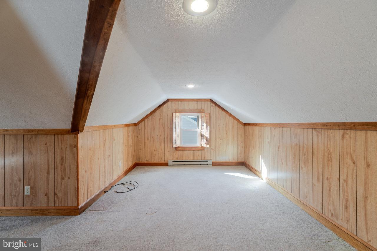 410 E EAST ROCKINGHAM ST, ELKTON, Virginia 22827, 4 Bedrooms Bedrooms, ,2 BathroomsBathrooms,Residential,For sale,410 E EAST ROCKINGHAM ST,VARO2002744 MLS # VARO2002744