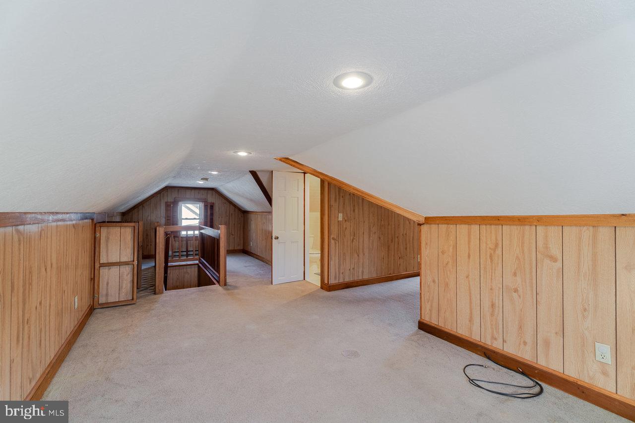 410 E EAST ROCKINGHAM ST, ELKTON, Virginia 22827, 4 Bedrooms Bedrooms, ,2 BathroomsBathrooms,Residential,For sale,410 E EAST ROCKINGHAM ST,VARO2002744 MLS # VARO2002744