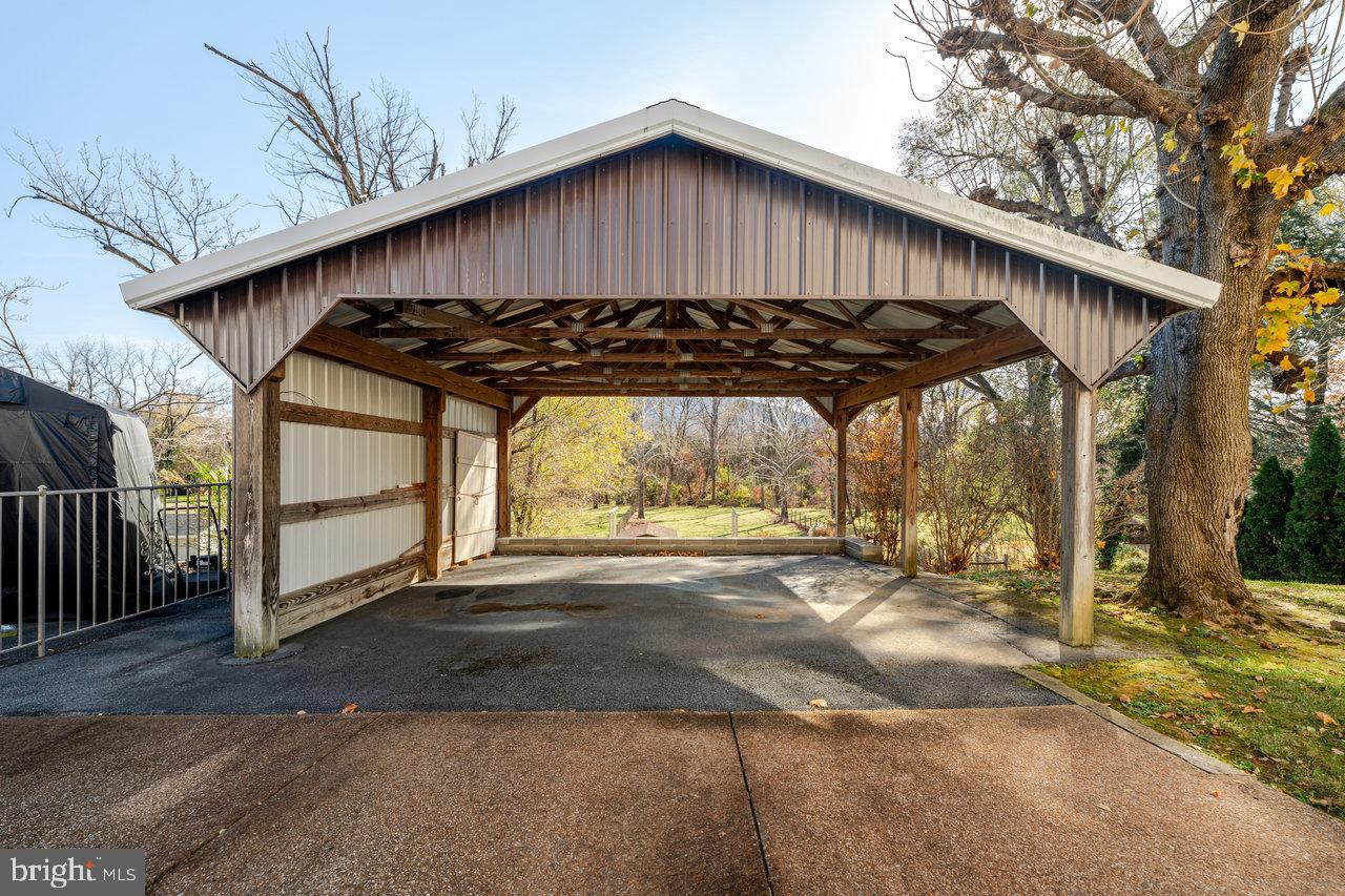 410 E EAST ROCKINGHAM ST, ELKTON, Virginia 22827, 4 Bedrooms Bedrooms, ,2 BathroomsBathrooms,Residential,For sale,410 E EAST ROCKINGHAM ST,VARO2002744 MLS # VARO2002744