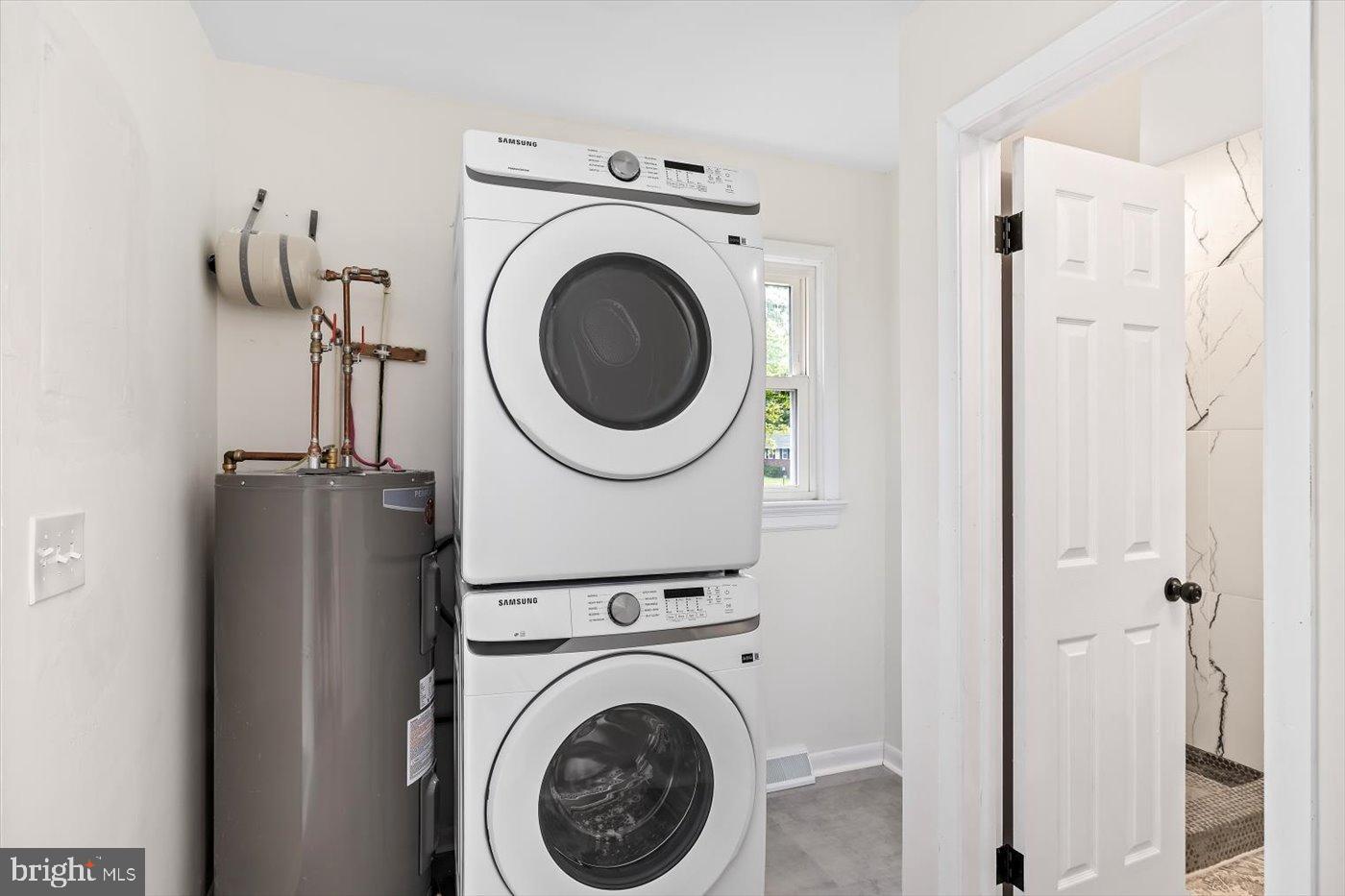 60 PENDLETON RD, FREDERICKSBURG, Virginia 22405, 3 Bedrooms Bedrooms, 5 Rooms Rooms,2 BathroomsBathrooms,Residential,For sale,60 PENDLETON RD,VAST2044326 MLS # VAST2044326