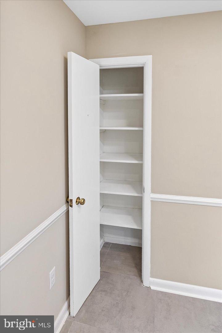 60 PENDLETON RD, FREDERICKSBURG, Virginia 22405, 3 Bedrooms Bedrooms, 5 Rooms Rooms,2 BathroomsBathrooms,Residential,For sale,60 PENDLETON RD,VAST2044326 MLS # VAST2044326