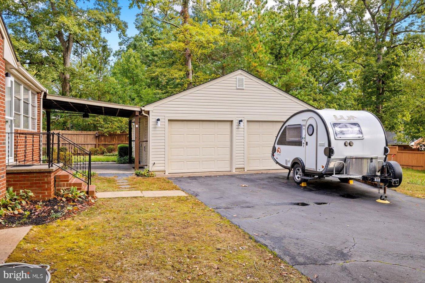 60 PENDLETON RD, FREDERICKSBURG, Virginia 22405, 3 Bedrooms Bedrooms, 5 Rooms Rooms,2 BathroomsBathrooms,Residential,For sale,60 PENDLETON RD,VAST2044326 MLS # VAST2044326