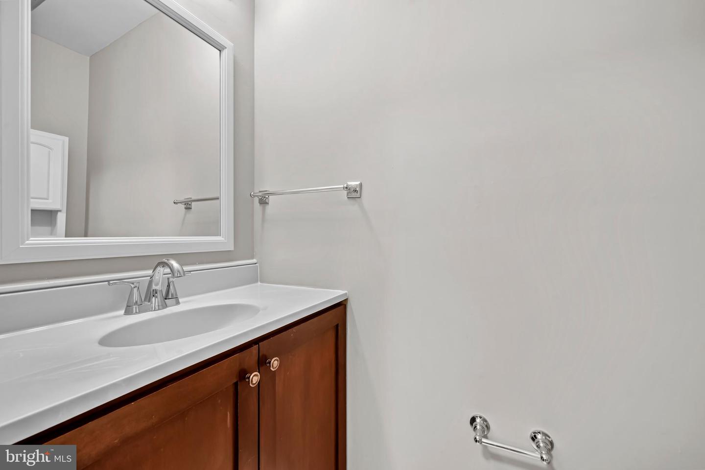 3321 BUCKEYE LN, FAIRFAX, Virginia 22033, 3 Bedrooms Bedrooms, ,3 BathroomsBathrooms,Residential,For sale,3321 BUCKEYE LN,VAFX2279668 MLS # VAFX2279668 3321 BUCKEYE LN, FAIRFAX, Virginia 22033, 3 Bedrooms Bedrooms, ,3 BathroomsBathrooms,Residential,For sale,3321 BUCKEYE LN,VAFX2279668 MLS # VAFX2279668