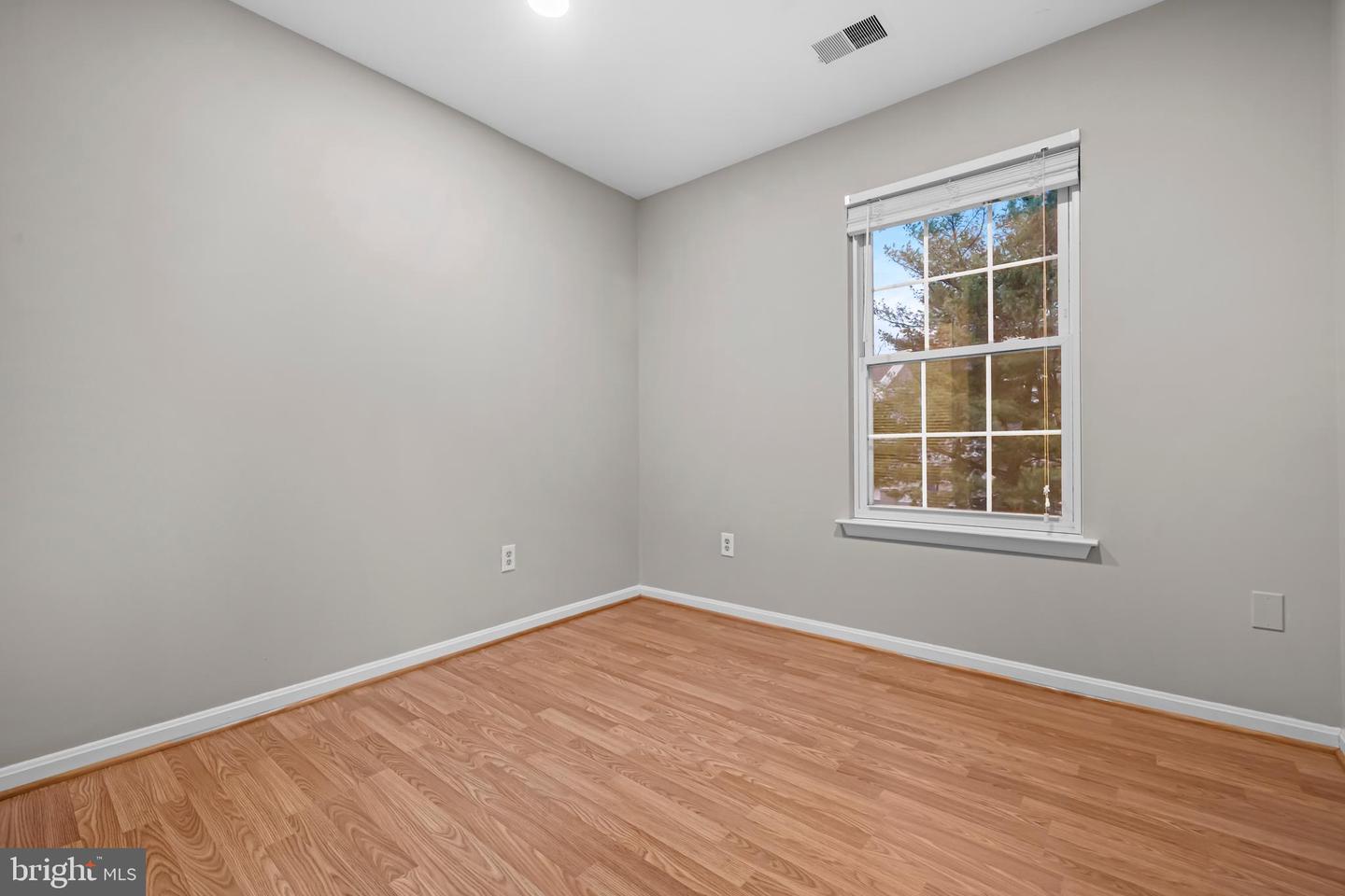 3321 BUCKEYE LN, FAIRFAX, Virginia 22033, 3 Bedrooms Bedrooms, ,3 BathroomsBathrooms,Residential,For sale,3321 BUCKEYE LN,VAFX2279668 MLS # VAFX2279668 3321 BUCKEYE LN, FAIRFAX, Virginia 22033, 3 Bedrooms Bedrooms, ,3 BathroomsBathrooms,Residential,For sale,3321 BUCKEYE LN,VAFX2279668 MLS # VAFX2279668