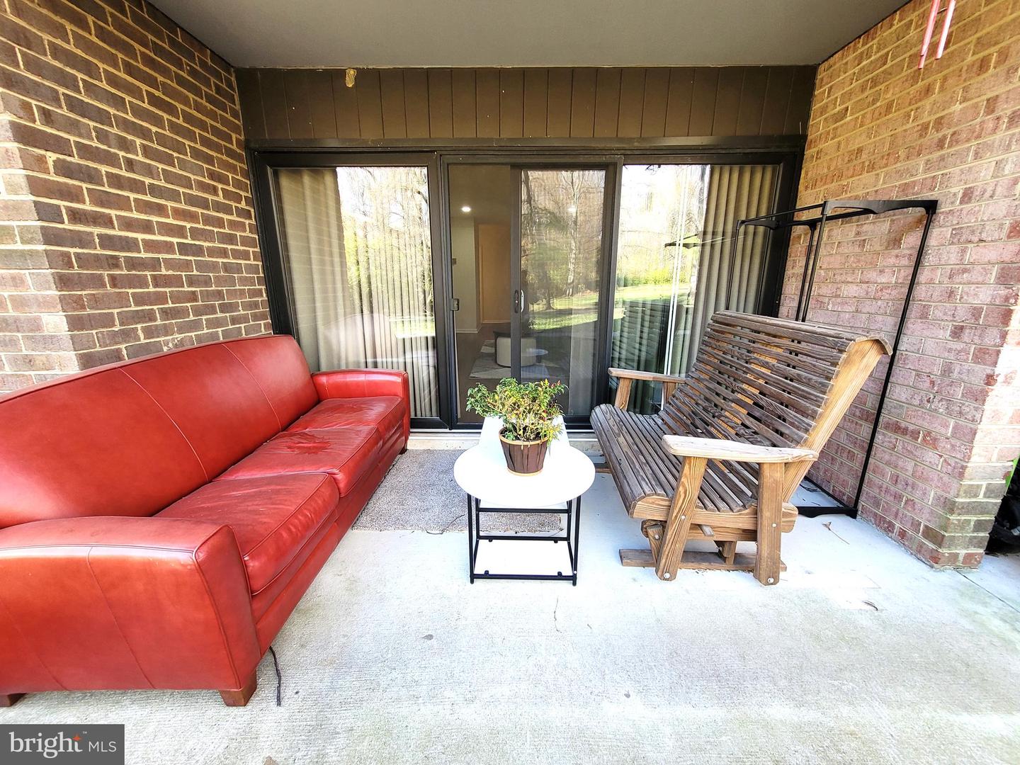 9800 KINGSBRIDGE DR #2, FAIRFAX, Virginia 22031, 3 Bedrooms Bedrooms, ,2 BathroomsBathrooms,Residential,For sale,9800 KINGSBRIDGE DR #2,VAFX2279674 MLS # VAFX2279674 9800 KINGSBRIDGE DR #2, FAIRFAX, Virginia 22031, 3 Bedrooms Bedrooms, ,2 BathroomsBathrooms,Residential,For sale,9800 KINGSBRIDGE DR #2,VAFX2279674 MLS # VAFX2279674