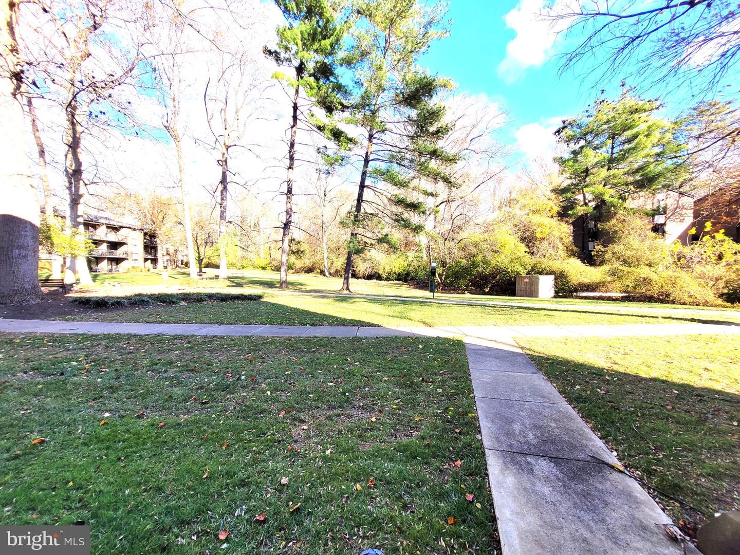 9800 KINGSBRIDGE DR #2, FAIRFAX, Virginia 22031, 3 Bedrooms Bedrooms, ,2 BathroomsBathrooms,Residential,For sale,9800 KINGSBRIDGE DR #2,VAFX2279674 MLS # VAFX2279674 9800 KINGSBRIDGE DR #2, FAIRFAX, Virginia 22031, 3 Bedrooms Bedrooms, ,2 BathroomsBathrooms,Residential,For sale,9800 KINGSBRIDGE DR #2,VAFX2279674 MLS # VAFX2279674