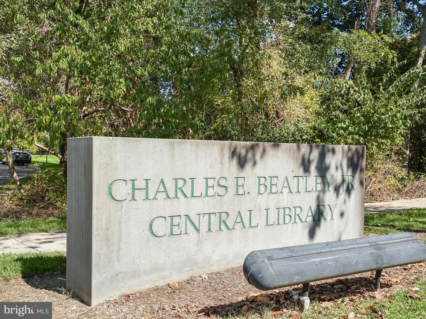 5300 HOLMES RUN PKWY #402, ALEXANDRIA, Virginia 22304, 2 Bedrooms Bedrooms, ,2 BathroomsBathrooms,Residential,For sale,5300 HOLMES RUN PKWY #402,VAAX2051910 MLS # VAAX2051910 5300 HOLMES RUN PKWY #402, ALEXANDRIA, Virginia 22304, 2 Bedrooms Bedrooms, ,2 BathroomsBathrooms,Residential,For sale,5300 HOLMES RUN PKWY #402,VAAX2051910 MLS # VAAX2051910