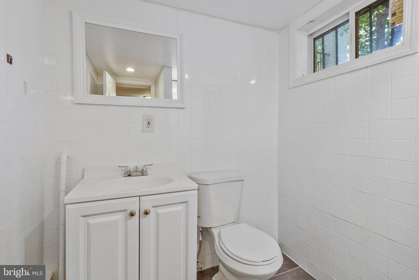 1423 HOLBROOK ST NE, WASHINGTON, District Of Columbia 20002, 3 Bedrooms Bedrooms, ,2 BathroomsBathrooms,Residential,For sale,1423 HOLBROOK ST NE,DCDC2232350 MLS # DCDC2232350