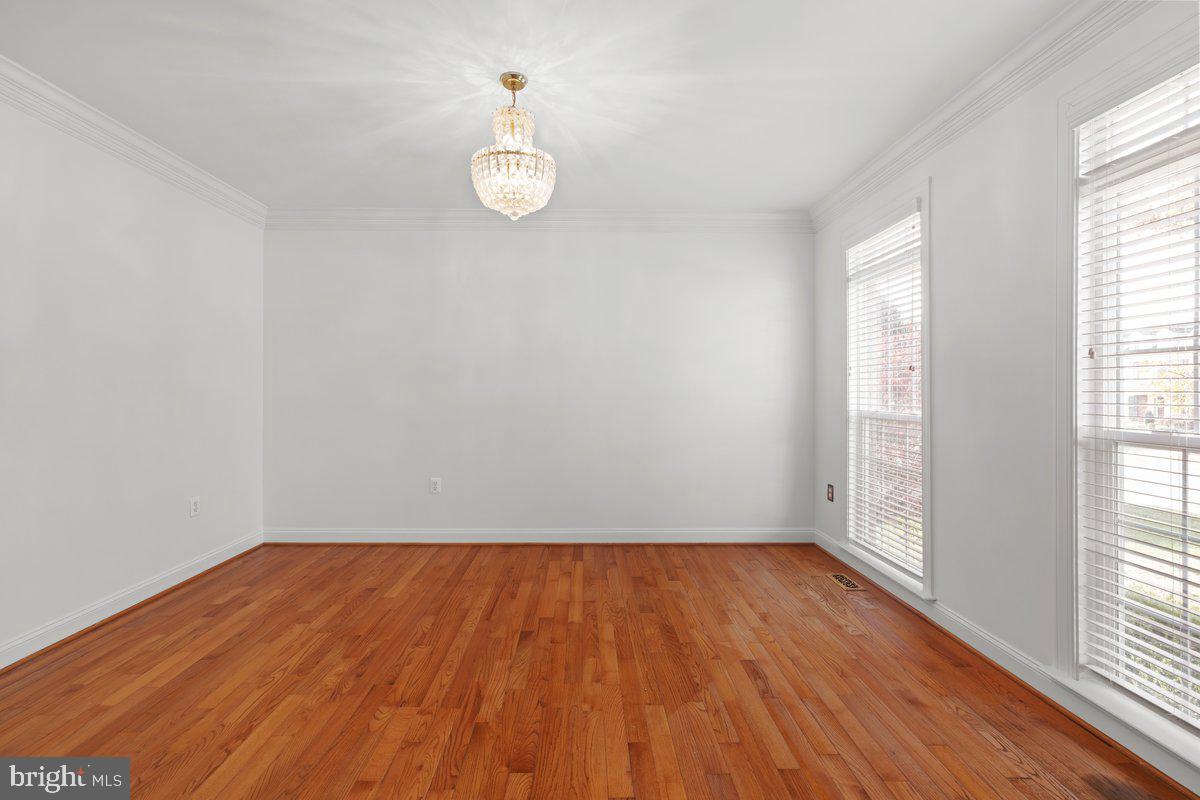 1504 BROOKDALE CT, WINCHESTER, Virginia 22601, 5 Bedrooms Bedrooms, ,4 BathroomsBathrooms,Residential,For sale,1504 BROOKDALE CT,VAWI2009496 MLS # VAWI2009496