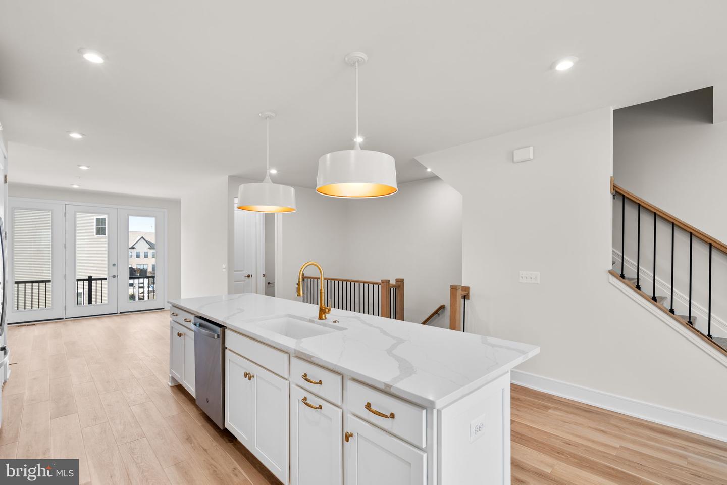 42121 PICASSO SQ, ASHBURN, Virginia 20148, 3 Bedrooms Bedrooms, ,2 BathroomsBathrooms,Residential,For sale,42121 PICASSO SQ,VALO2111346 MLS # VALO2111346