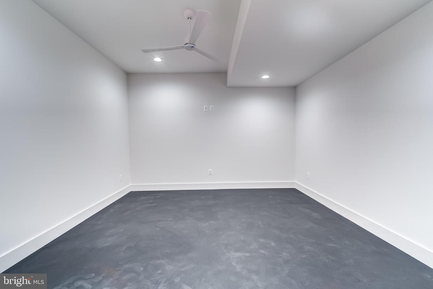 913 SYMPHONY CIR SW, VIENNA, Virginia 22180, 7 Bedrooms Bedrooms, ,7 BathroomsBathrooms,Residential,For sale,913 SYMPHONY CIR SW,VAFX2279696 MLS # VAFX2279696 913 SYMPHONY CIR SW, VIENNA, Virginia 22180, 7 Bedrooms Bedrooms, ,7 BathroomsBathrooms,Residential,For sale,913 SYMPHONY CIR SW,VAFX2279696 MLS # VAFX2279696