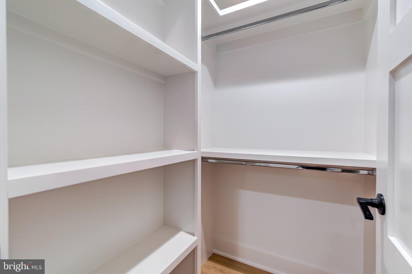 913 SYMPHONY CIR SW, VIENNA, Virginia 22180, 7 Bedrooms Bedrooms, ,7 BathroomsBathrooms,Residential,For sale,913 SYMPHONY CIR SW,VAFX2279696 MLS # VAFX2279696 913 SYMPHONY CIR SW, VIENNA, Virginia 22180, 7 Bedrooms Bedrooms, ,7 BathroomsBathrooms,Residential,For sale,913 SYMPHONY CIR SW,VAFX2279696 MLS # VAFX2279696