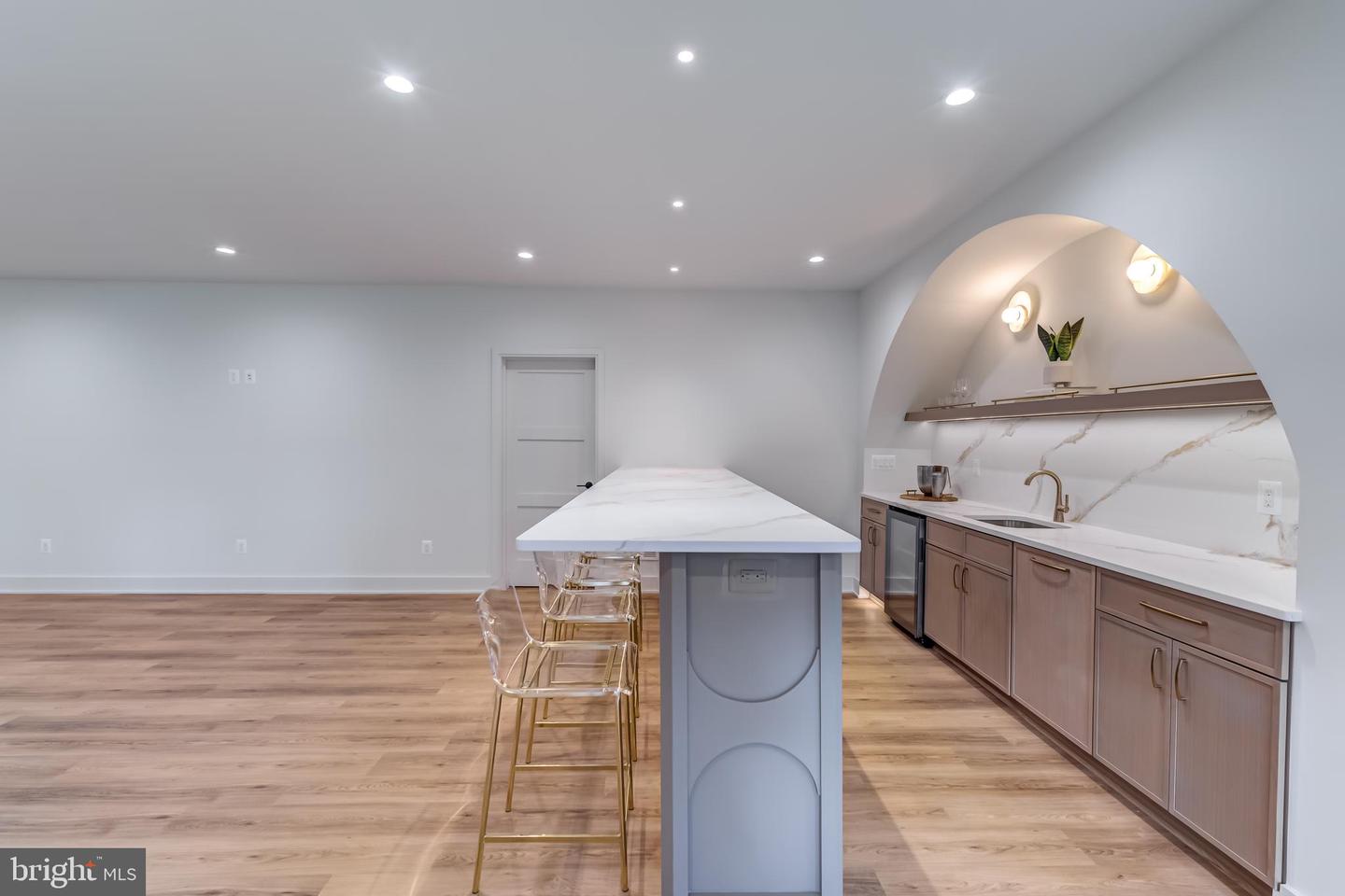 913 SYMPHONY CIR SW, VIENNA, Virginia 22180, 7 Bedrooms Bedrooms, ,7 BathroomsBathrooms,Residential,For sale,913 SYMPHONY CIR SW,VAFX2279696 MLS # VAFX2279696 913 SYMPHONY CIR SW, VIENNA, Virginia 22180, 7 Bedrooms Bedrooms, ,7 BathroomsBathrooms,Residential,For sale,913 SYMPHONY CIR SW,VAFX2279696 MLS # VAFX2279696