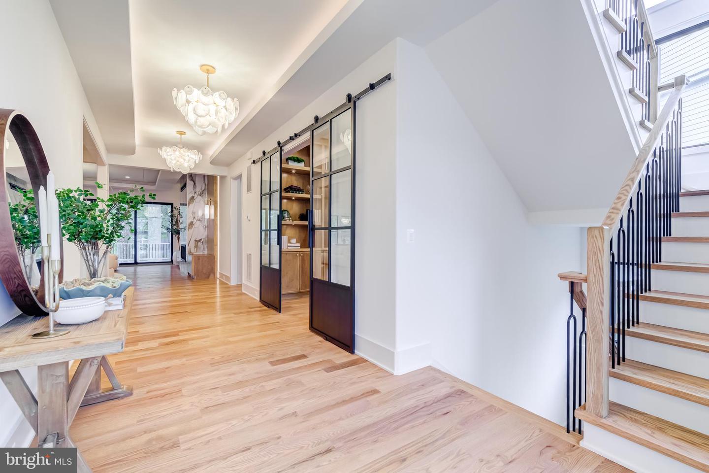 913 SYMPHONY CIR SW, VIENNA, Virginia 22180, 7 Bedrooms Bedrooms, ,7 BathroomsBathrooms,Residential,For sale,913 SYMPHONY CIR SW,VAFX2279696 MLS # VAFX2279696 913 SYMPHONY CIR SW, VIENNA, Virginia 22180, 7 Bedrooms Bedrooms, ,7 BathroomsBathrooms,Residential,For sale,913 SYMPHONY CIR SW,VAFX2279696 MLS # VAFX2279696