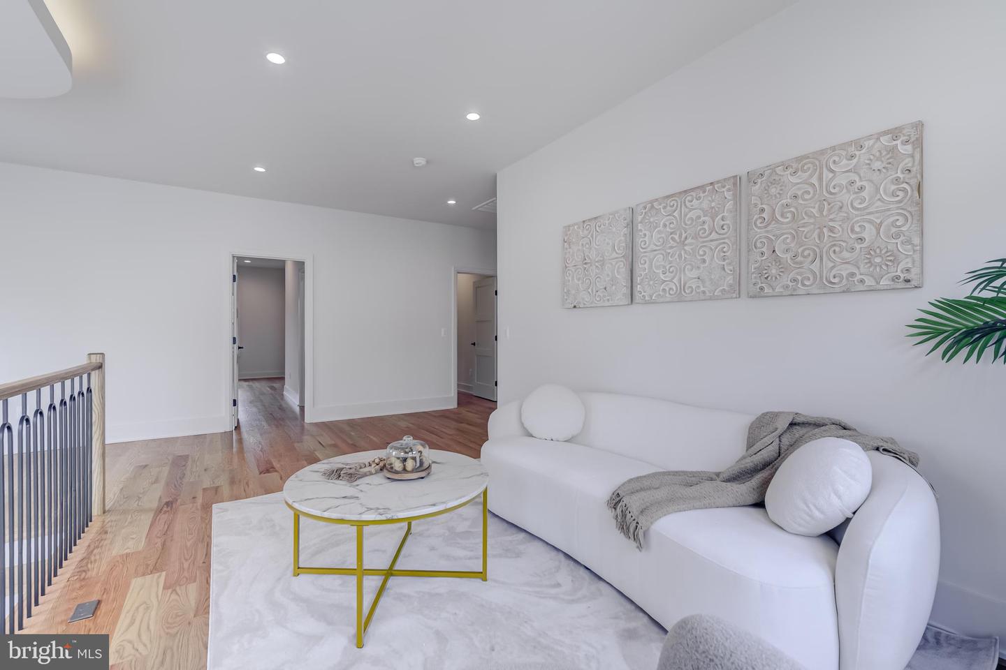 913 SYMPHONY CIR SW, VIENNA, Virginia 22180, 7 Bedrooms Bedrooms, ,7 BathroomsBathrooms,Residential,For sale,913 SYMPHONY CIR SW,VAFX2279696 MLS # VAFX2279696 913 SYMPHONY CIR SW, VIENNA, Virginia 22180, 7 Bedrooms Bedrooms, ,7 BathroomsBathrooms,Residential,For sale,913 SYMPHONY CIR SW,VAFX2279696 MLS # VAFX2279696