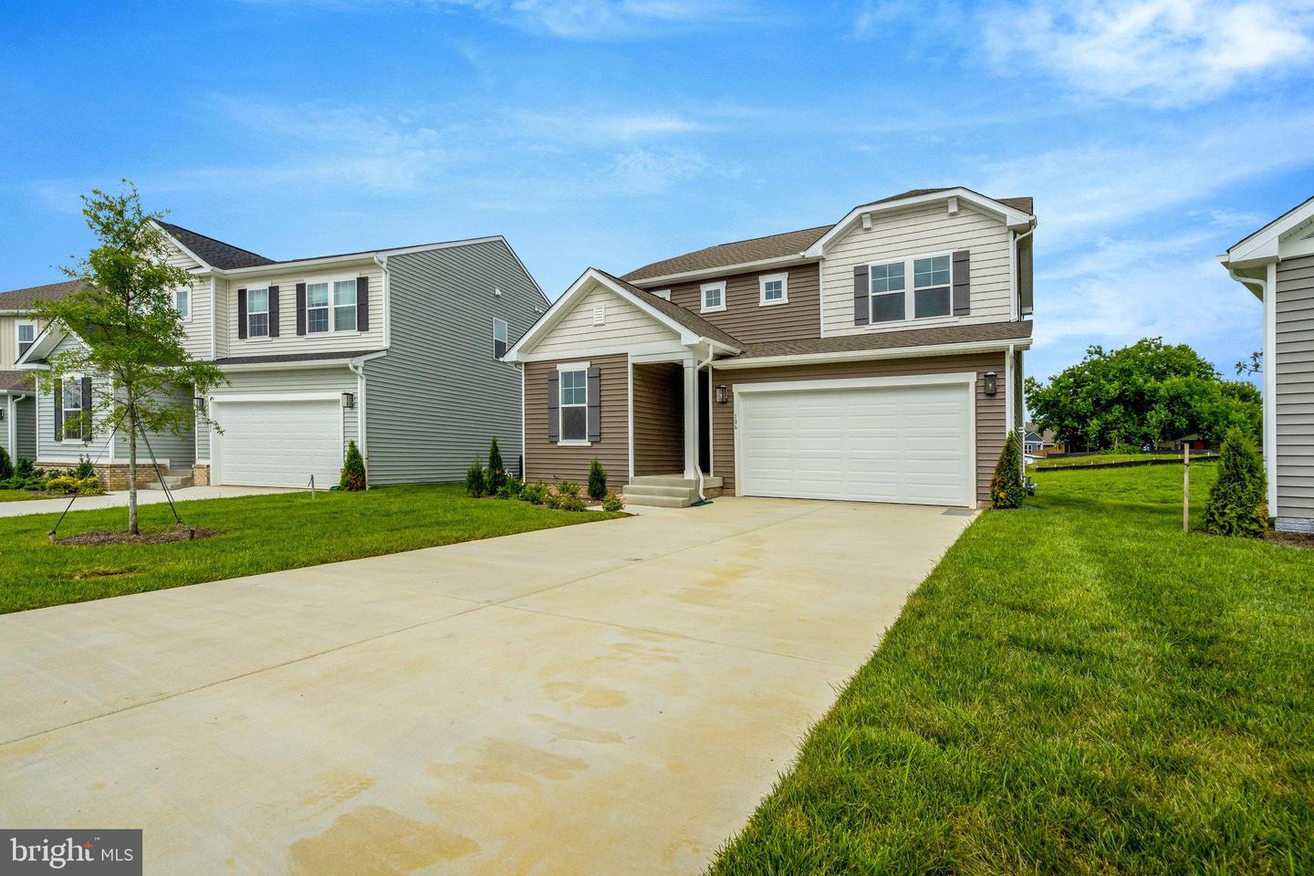 106 MIDSUMMER LN, MIDDLETOWN, Virginia 22645, 3 Bedrooms Bedrooms, ,2 BathroomsBathrooms,Residential,For sale,106 MIDSUMMER LN,VAFV2033310 MLS # VAFV2033310