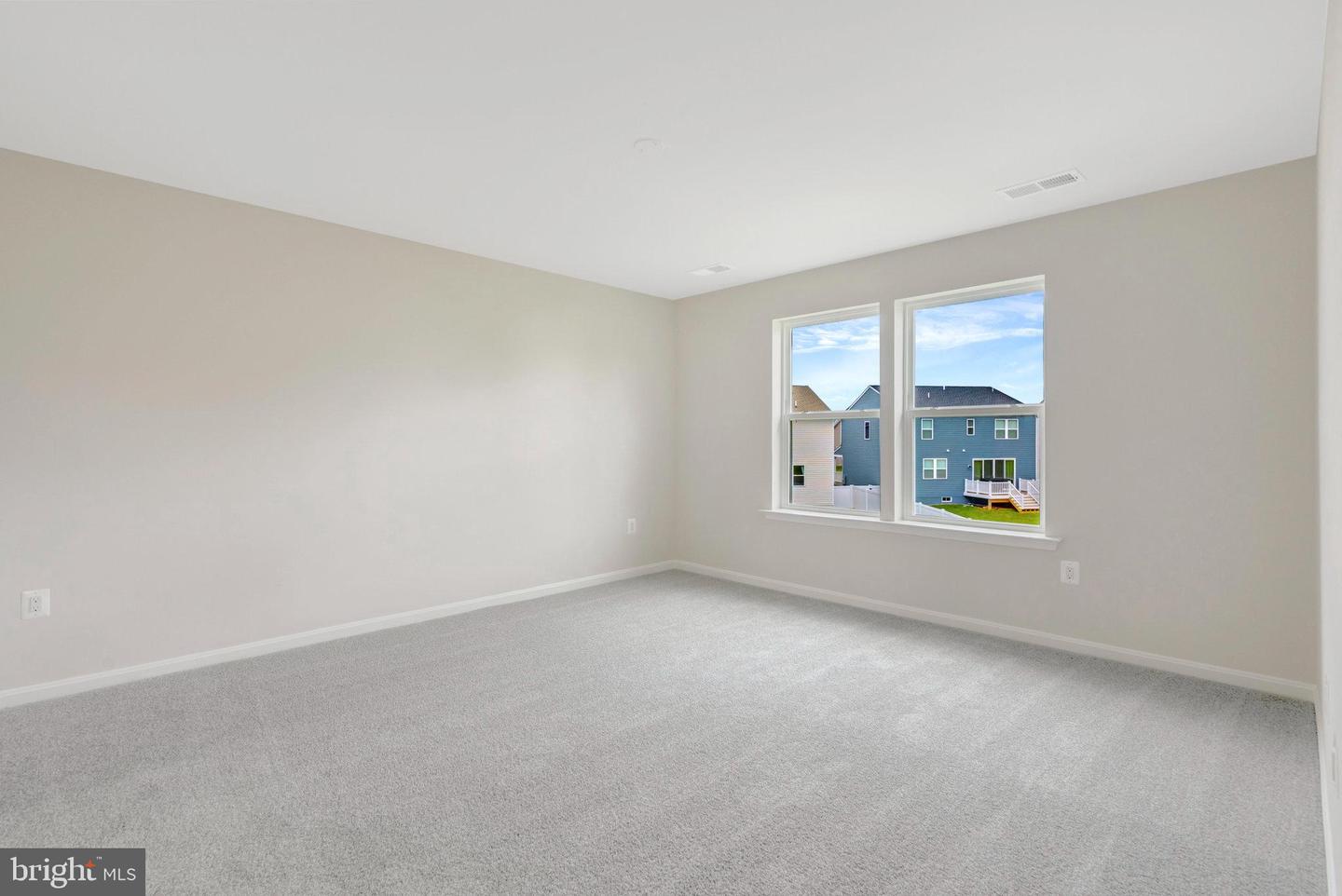 106 MIDSUMMER LN, MIDDLETOWN, Virginia 22645, 3 Bedrooms Bedrooms, ,2 BathroomsBathrooms,Residential,For sale,106 MIDSUMMER LN,VAFV2033310 MLS # VAFV2033310