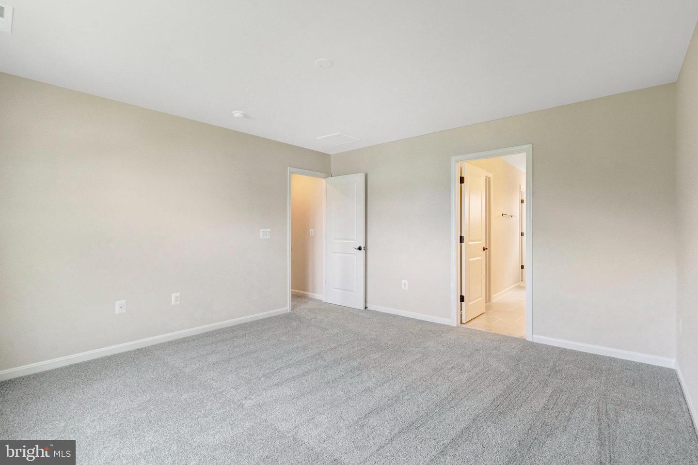 106 MIDSUMMER LN, MIDDLETOWN, Virginia 22645, 3 Bedrooms Bedrooms, ,2 BathroomsBathrooms,Residential,For sale,106 MIDSUMMER LN,VAFV2033310 MLS # VAFV2033310