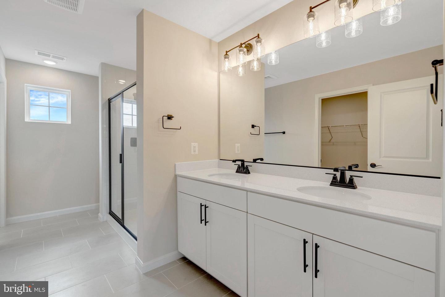 106 MIDSUMMER LN, MIDDLETOWN, Virginia 22645, 3 Bedrooms Bedrooms, ,2 BathroomsBathrooms,Residential,For sale,106 MIDSUMMER LN,VAFV2033310 MLS # VAFV2033310