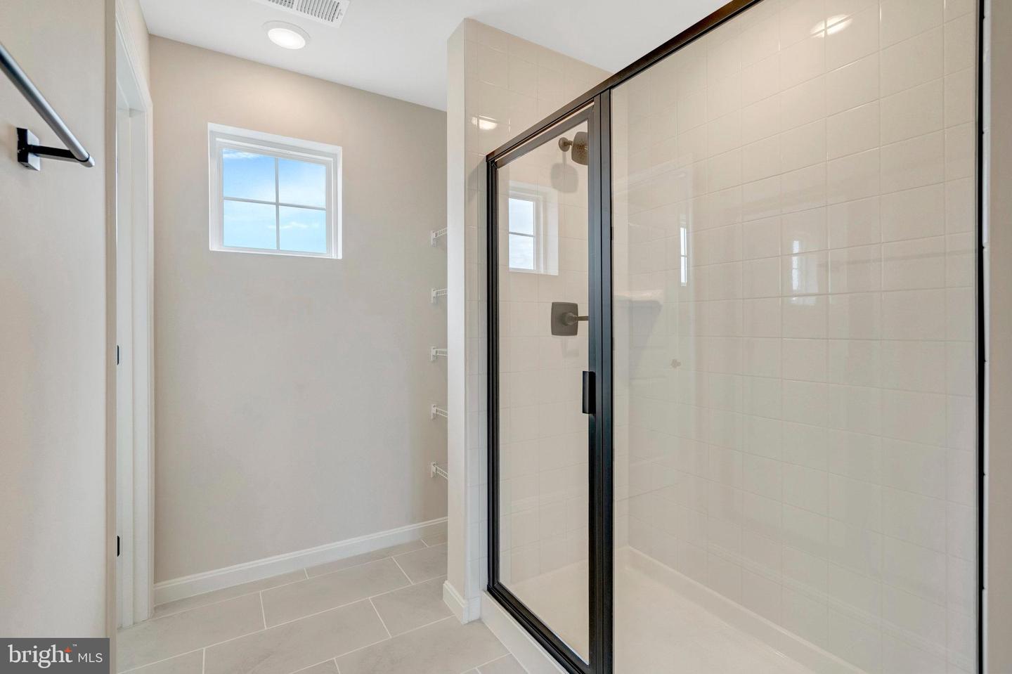 106 MIDSUMMER LN, MIDDLETOWN, Virginia 22645, 3 Bedrooms Bedrooms, ,2 BathroomsBathrooms,Residential,For sale,106 MIDSUMMER LN,VAFV2033310 MLS # VAFV2033310