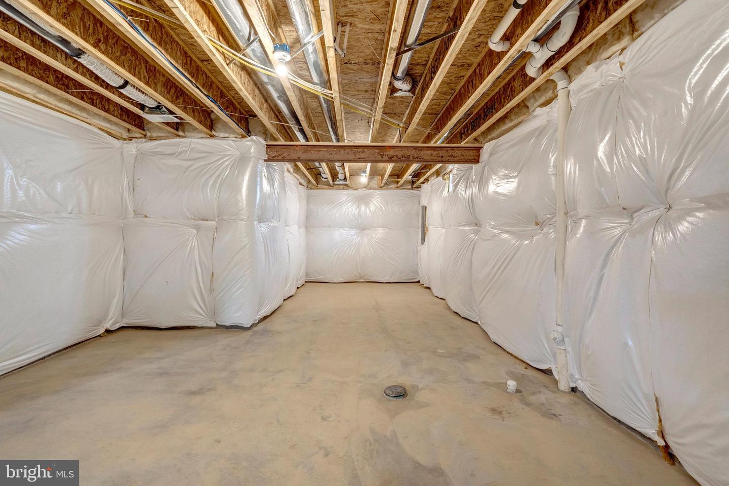 106 MIDSUMMER LN, MIDDLETOWN, Virginia 22645, 3 Bedrooms Bedrooms, ,2 BathroomsBathrooms,Residential,For sale,106 MIDSUMMER LN,VAFV2033310 MLS # VAFV2033310