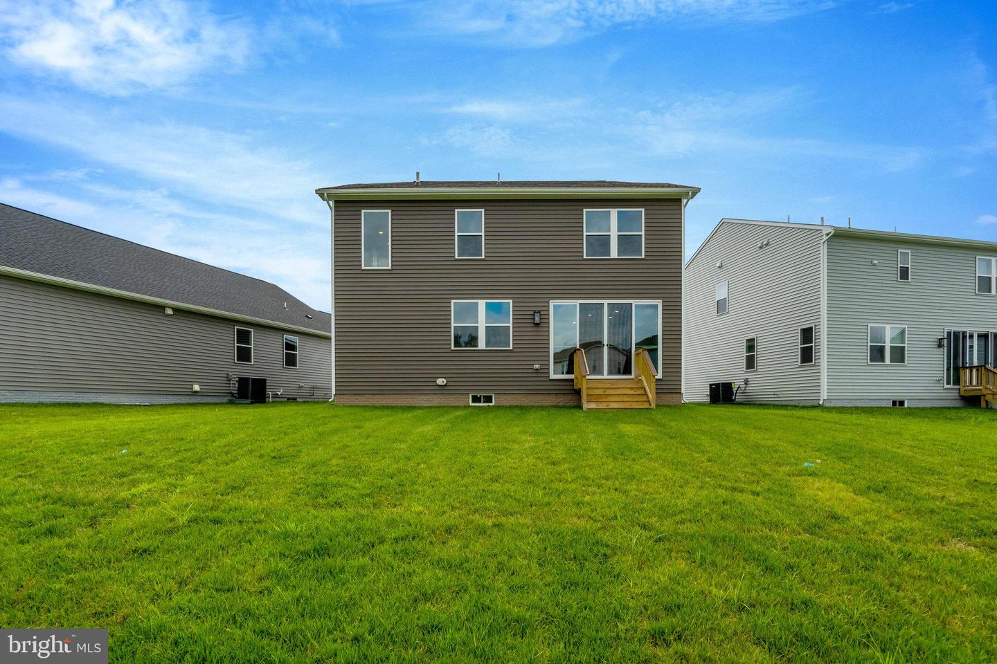 106 MIDSUMMER LN, MIDDLETOWN, Virginia 22645, 3 Bedrooms Bedrooms, ,2 BathroomsBathrooms,Residential,For sale,106 MIDSUMMER LN,VAFV2033310 MLS # VAFV2033310