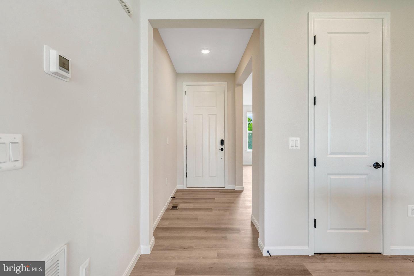 106 MIDSUMMER LN, MIDDLETOWN, Virginia 22645, 3 Bedrooms Bedrooms, ,2 BathroomsBathrooms,Residential,For sale,106 MIDSUMMER LN,VAFV2033310 MLS # VAFV2033310