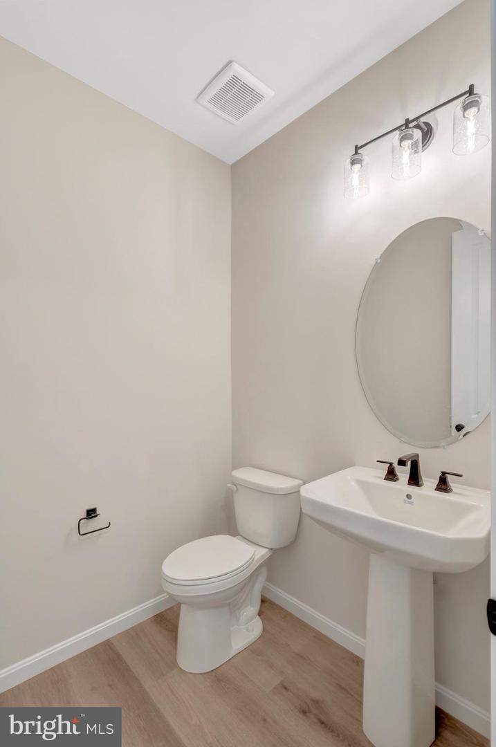 106 MIDSUMMER LN, MIDDLETOWN, Virginia 22645, 3 Bedrooms Bedrooms, ,2 BathroomsBathrooms,Residential,For sale,106 MIDSUMMER LN,VAFV2033310 MLS # VAFV2033310