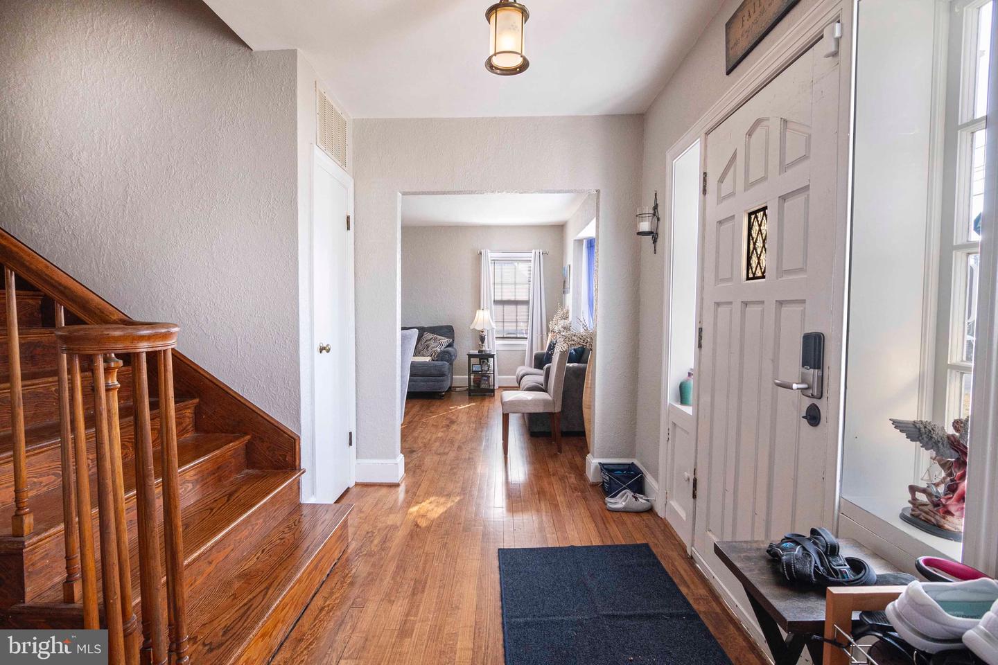 425 W 15TH ST, FRONT ROYAL, Virginia 22630, 5 Bedrooms Bedrooms, 9 Rooms Rooms,2 BathroomsBathrooms,Residential,For sale,425 W 15TH ST,VAWR2010840 MLS # VAWR2010840