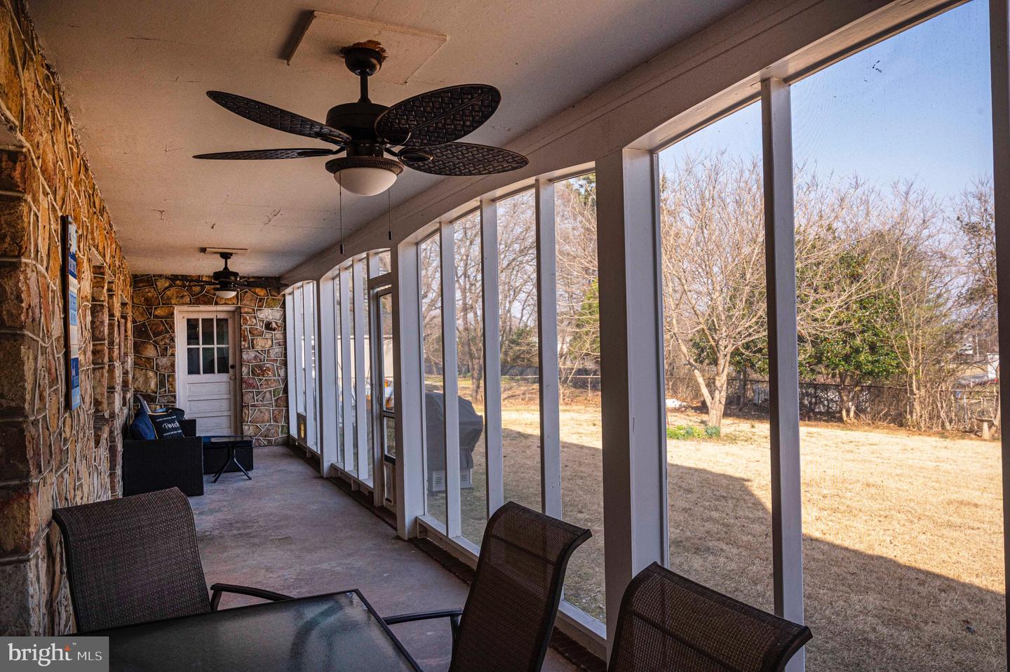 425 W 15TH ST, FRONT ROYAL, Virginia 22630, 5 Bedrooms Bedrooms, 9 Rooms Rooms,2 BathroomsBathrooms,Residential,For sale,425 W 15TH ST,VAWR2010840 MLS # VAWR2010840