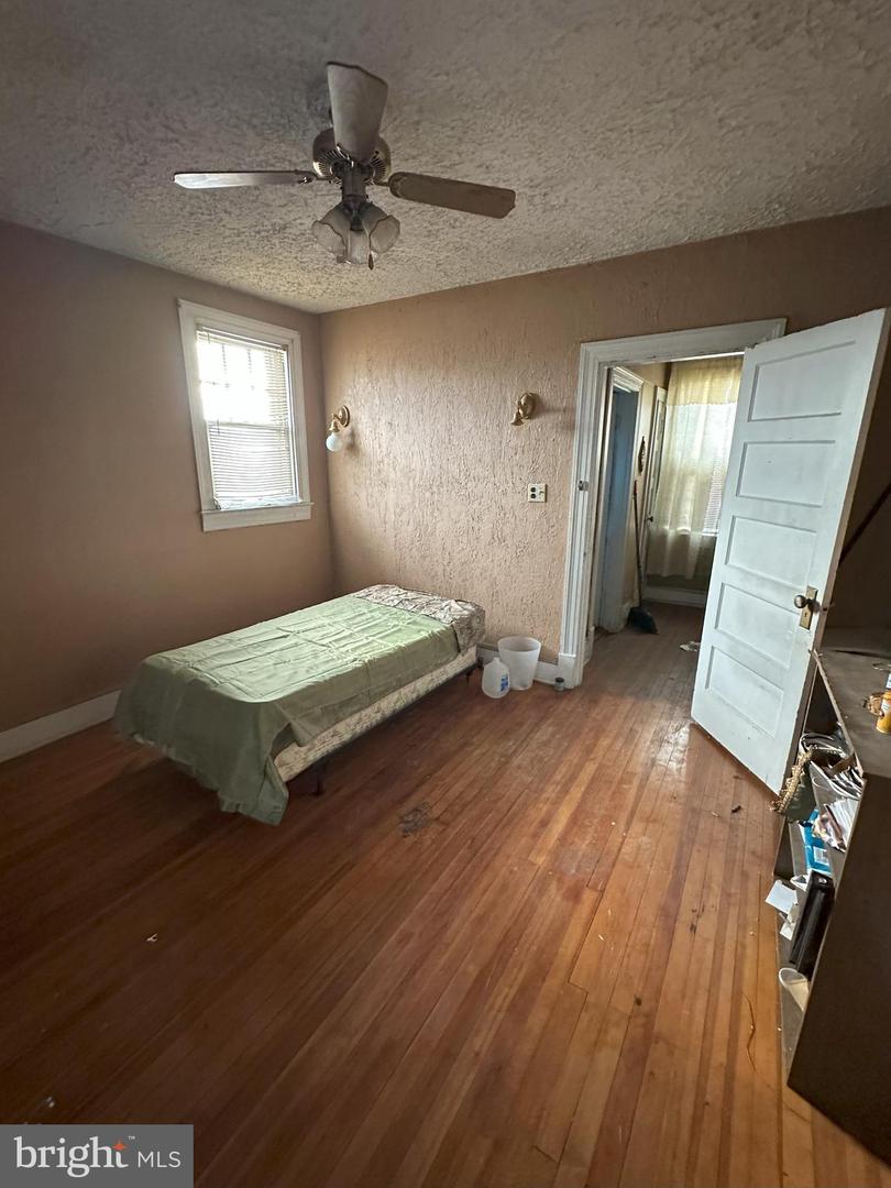 1622 EASTERN AVE NE, WASHINGTON, District Of Columbia 20019, 3 Bedrooms Bedrooms, ,1 BathroomBathrooms,Residential,For sale,1622 EASTERN AVE NE,DCDC2197674 MLS # DCDC2197674 1622 EASTERN AVE NE, WASHINGTON, District Of Columbia 20019, 3 Bedrooms Bedrooms, ,1 BathroomBathrooms,Residential,For sale,1622 EASTERN AVE NE,DCDC2197674 MLS # DCDC2197674