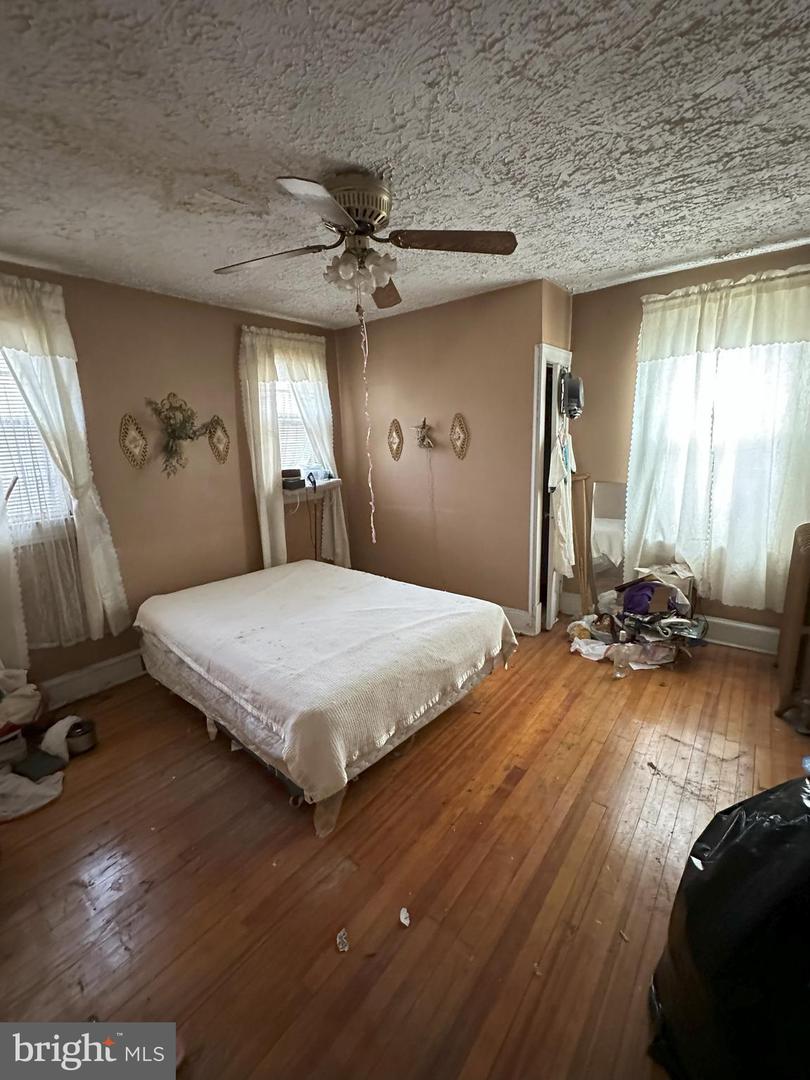 1622 EASTERN AVE NE, WASHINGTON, District Of Columbia 20019, 3 Bedrooms Bedrooms, ,1 BathroomBathrooms,Residential,For sale,1622 EASTERN AVE NE,DCDC2197674 MLS # DCDC2197674 1622 EASTERN AVE NE, WASHINGTON, District Of Columbia 20019, 3 Bedrooms Bedrooms, ,1 BathroomBathrooms,Residential,For sale,1622 EASTERN AVE NE,DCDC2197674 MLS # DCDC2197674