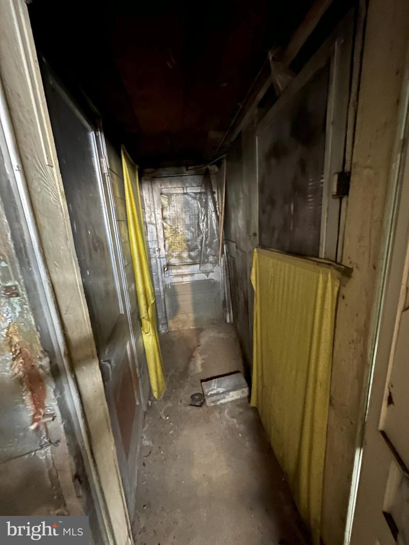 1622 EASTERN AVE NE, WASHINGTON, District Of Columbia 20019, 3 Bedrooms Bedrooms, ,1 BathroomBathrooms,Residential,For sale,1622 EASTERN AVE NE,DCDC2197674 MLS # DCDC2197674 1622 EASTERN AVE NE, WASHINGTON, District Of Columbia 20019, 3 Bedrooms Bedrooms, ,1 BathroomBathrooms,Residential,For sale,1622 EASTERN AVE NE,DCDC2197674 MLS # DCDC2197674