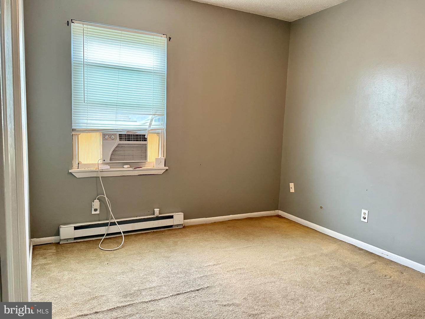 505 GREEN ST, WINCHESTER, Virginia 22601, 5 Bedrooms Bedrooms, ,2 BathroomsBathrooms,Residential,For sale,505 GREEN ST,VAWI2008826 MLS # VAWI2008826 505 GREEN ST, WINCHESTER, Virginia 22601, 5 Bedrooms Bedrooms, ,2 BathroomsBathrooms,Residential,For sale,505 GREEN ST,VAWI2008826 MLS # VAWI2008826