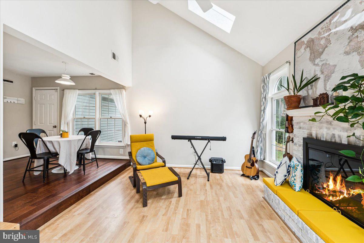 12592 ROCK RIDGE RD, HERNDON, Virginia 20170, 3 Bedrooms Bedrooms, ,2 BathroomsBathrooms,Residential,For sale,12592 ROCK RIDGE RD,VAFX2259160 MLS # VAFX2259160 12592 ROCK RIDGE RD, HERNDON, Virginia 20170, 3 Bedrooms Bedrooms, ,2 BathroomsBathrooms,Residential,For sale,12592 ROCK RIDGE RD,VAFX2259160 MLS # VAFX2259160