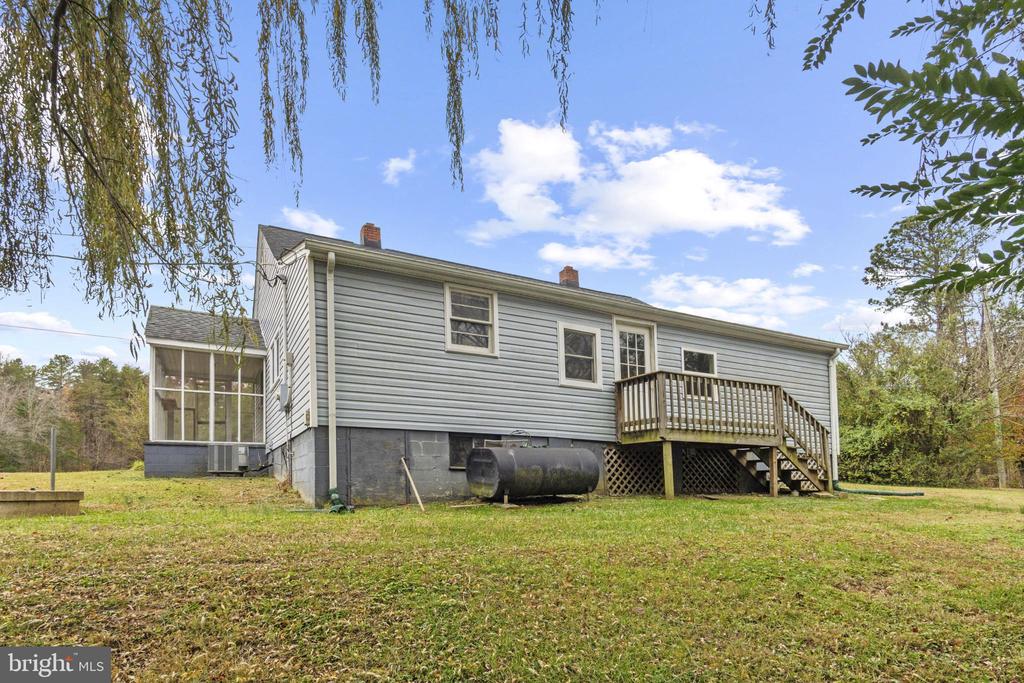 8704 THREE NOTCH RD, LOUISA, Virginia 23093, 2 Bedrooms Bedrooms, ,2 BathroomsBathrooms,Residential,8704 THREE NOTCH RD,VALA2008924 MLS # VALA2008924