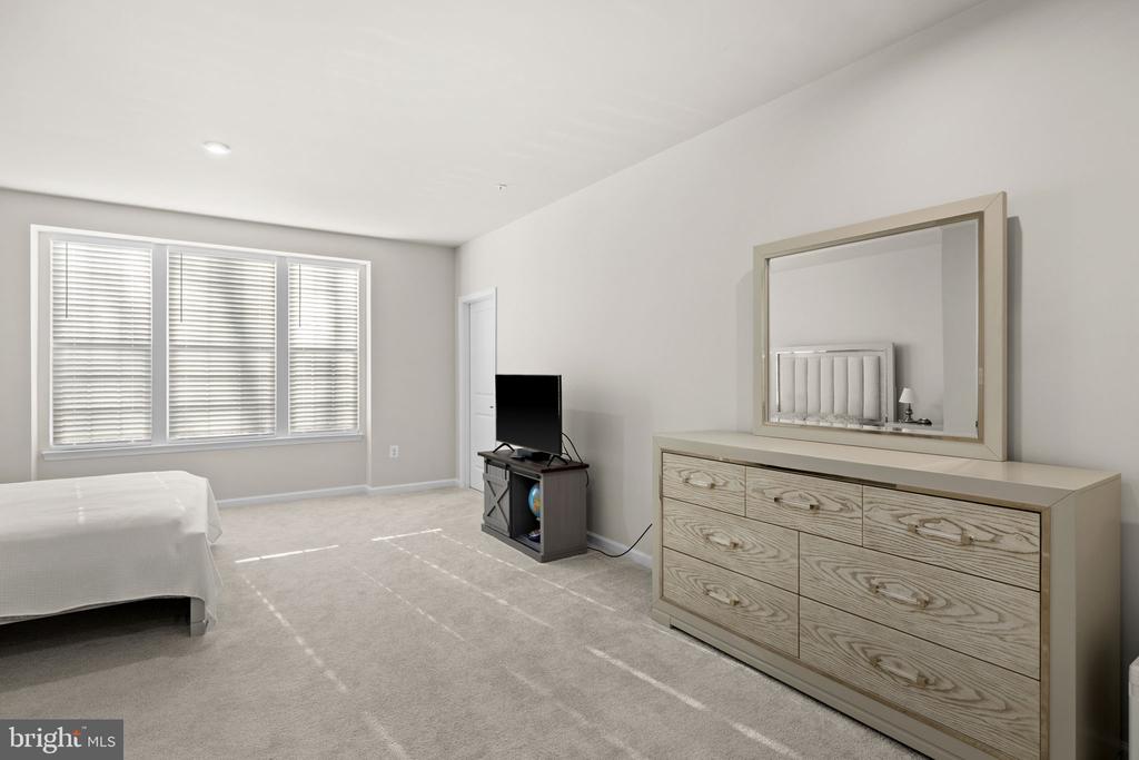 7961 INDEPENDENCE DR, SPOTSYLVANIA, Virginia 22553, 3 Bedrooms Bedrooms, ,2 BathroomsBathrooms,Residential,7961 INDEPENDENCE DR,VASP2037686 MLS # VASP2037686