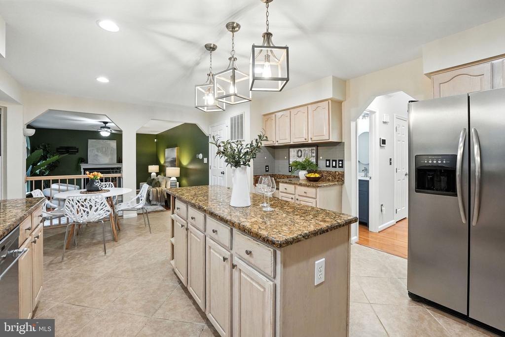 10740 BRIDLEREIN CT, SPOTSYLVANIA, Virginia 22553, 4 Bedrooms Bedrooms, ,3 BathroomsBathrooms,Residential,10740 BRIDLEREIN CT,VASP2037704 MLS # VASP2037704