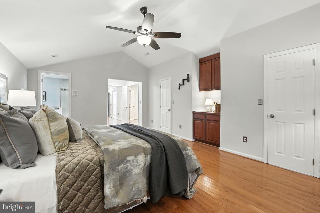 10740 BRIDLEREIN CT, SPOTSYLVANIA, Virginia 22553, 4 Bedrooms Bedrooms, ,3 BathroomsBathrooms,Residential,10740 BRIDLEREIN CT,VASP2037704 MLS # VASP2037704