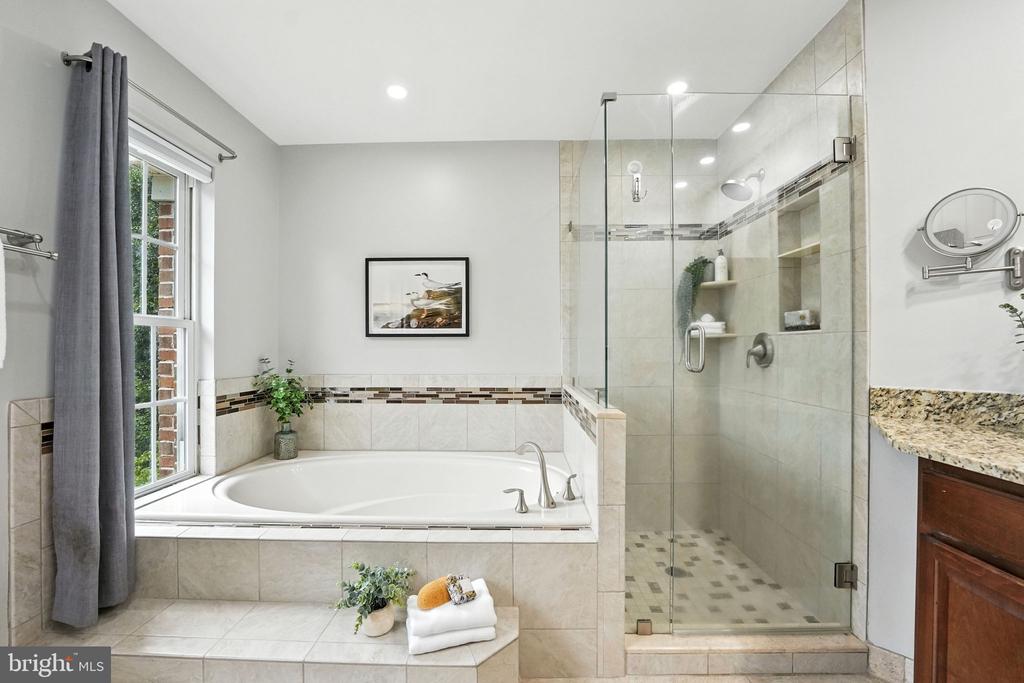 10740 BRIDLEREIN CT, SPOTSYLVANIA, Virginia 22553, 4 Bedrooms Bedrooms, ,3 BathroomsBathrooms,Residential,10740 BRIDLEREIN CT,VASP2037704 MLS # VASP2037704