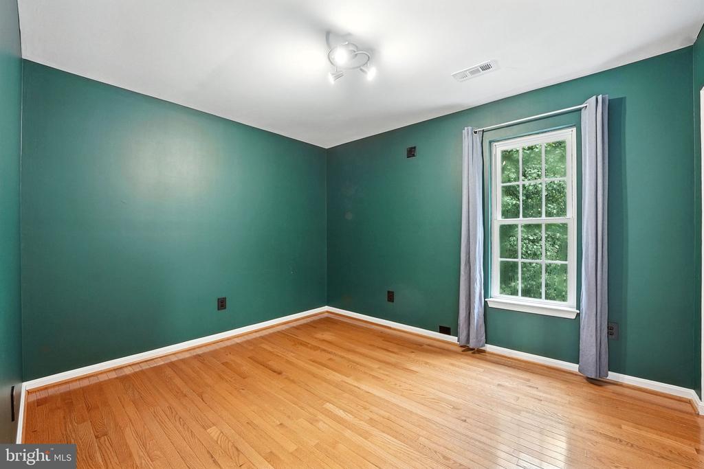 10740 BRIDLEREIN CT, SPOTSYLVANIA, Virginia 22553, 4 Bedrooms Bedrooms, ,3 BathroomsBathrooms,Residential,10740 BRIDLEREIN CT,VASP2037704 MLS # VASP2037704