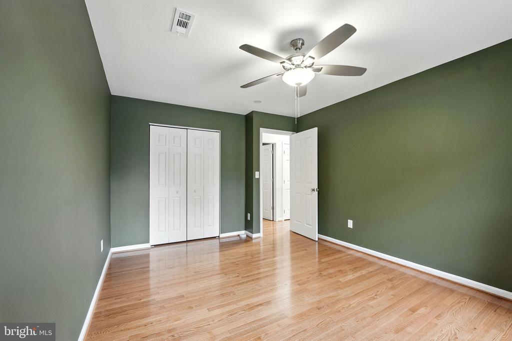 10740 BRIDLEREIN CT, SPOTSYLVANIA, Virginia 22553, 4 Bedrooms Bedrooms, ,3 BathroomsBathrooms,Residential,10740 BRIDLEREIN CT,VASP2037704 MLS # VASP2037704