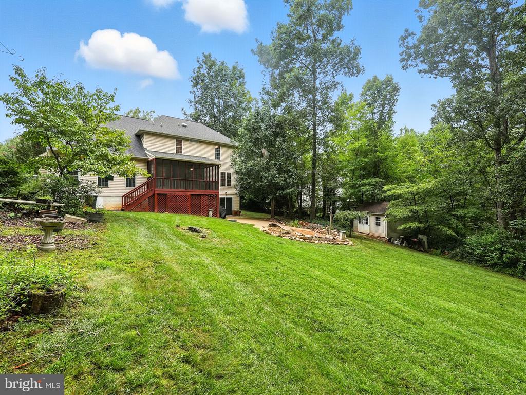 10740 BRIDLEREIN CT, SPOTSYLVANIA, Virginia 22553, 4 Bedrooms Bedrooms, ,3 BathroomsBathrooms,Residential,10740 BRIDLEREIN CT,VASP2037704 MLS # VASP2037704