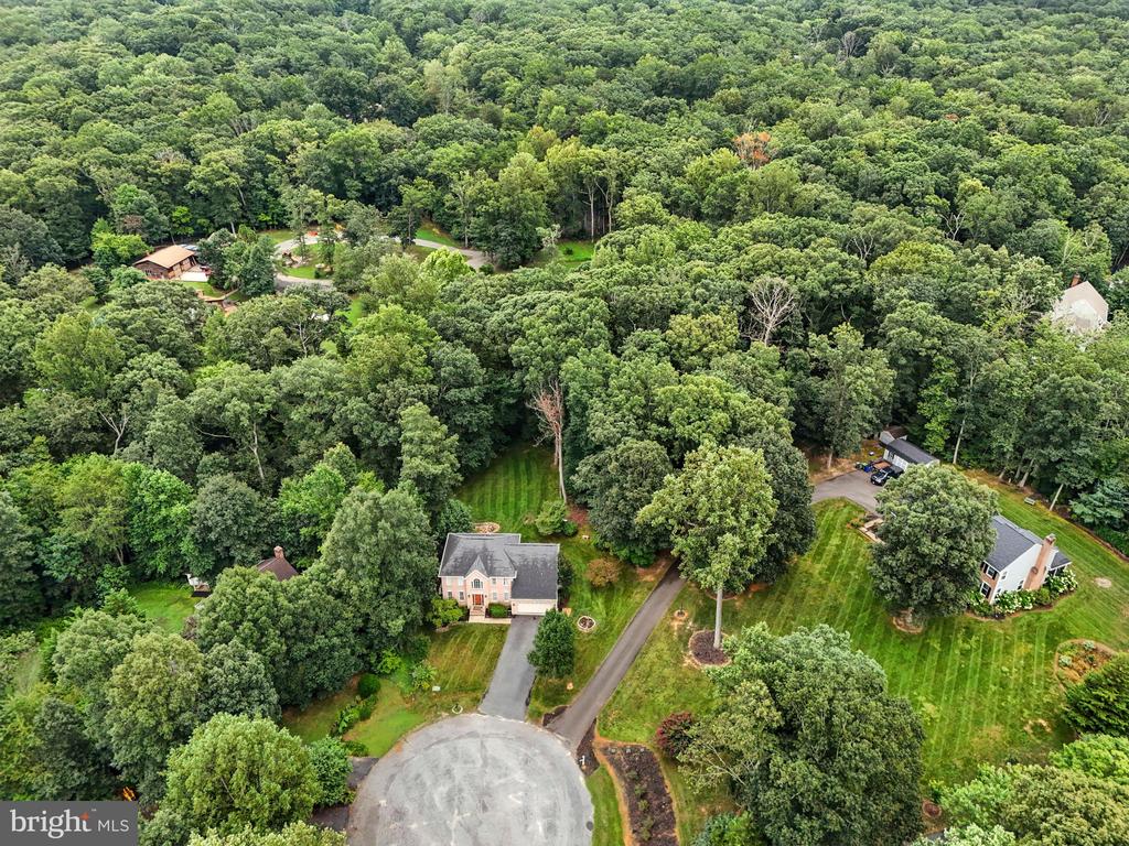 10740 BRIDLEREIN CT, SPOTSYLVANIA, Virginia 22553, 4 Bedrooms Bedrooms, ,3 BathroomsBathrooms,Residential,10740 BRIDLEREIN CT,VASP2037704 MLS # VASP2037704